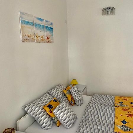 Апартаменты Grande Familia Apartman Эгер Экстерьер фото